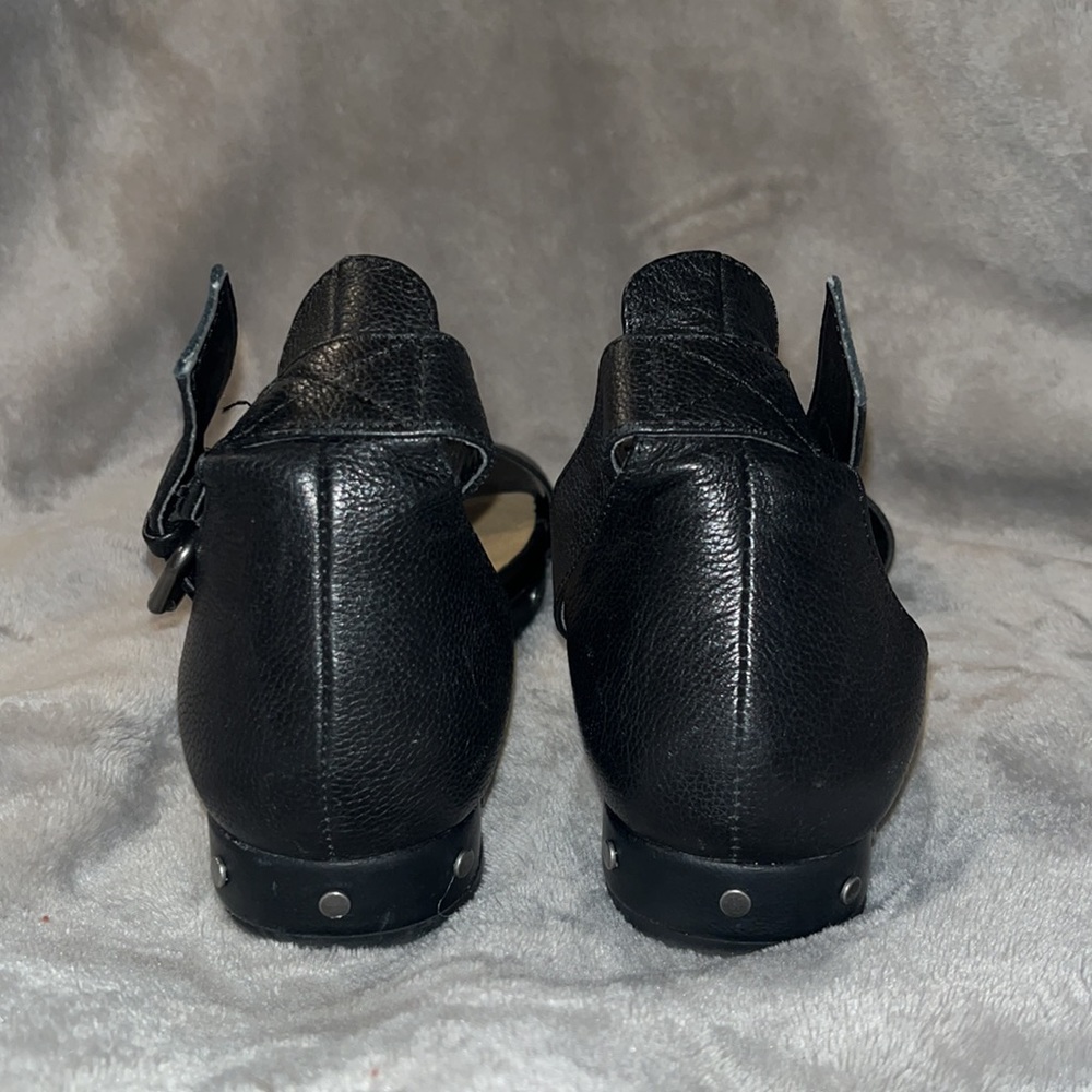 Platform Sandals - Picture 4 of 5